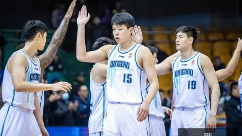 战队逆风翻盘，英雄联盟5激战